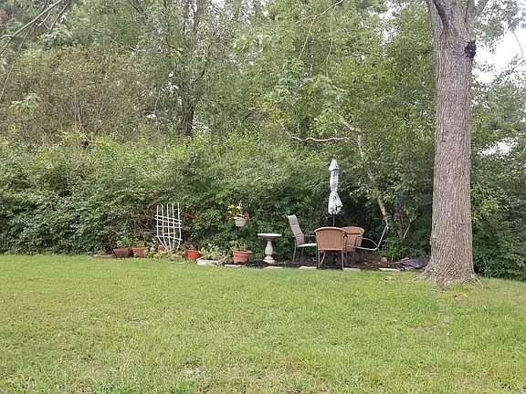5th image of 131 Rosewood Dr #C
