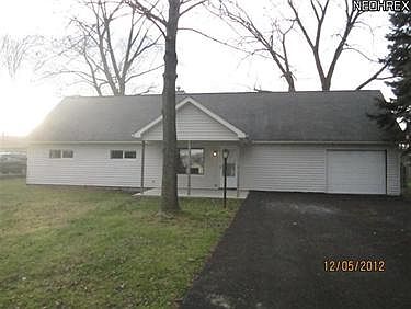 2nd image of 1704 Eastwood Dr