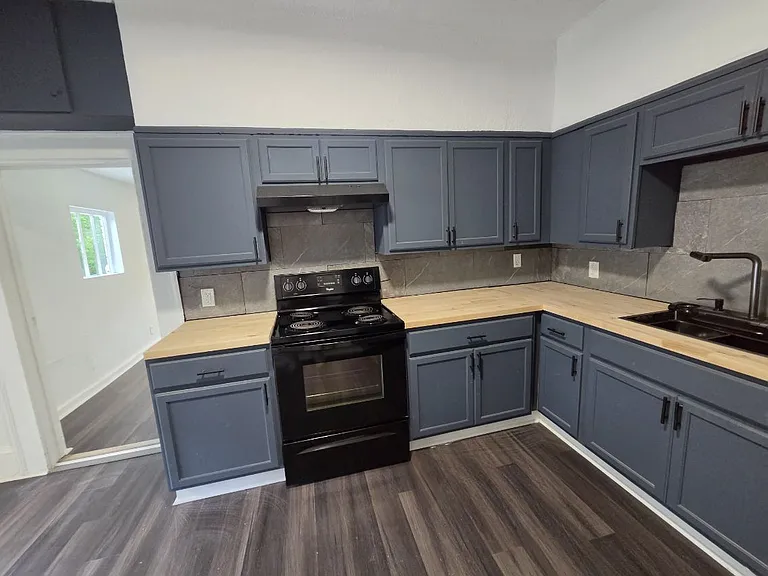 3923 Springfield Blvd #2 — Photo 29