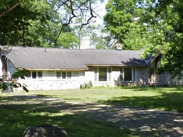 4930 Brainard Rd, Orange, OH 44022