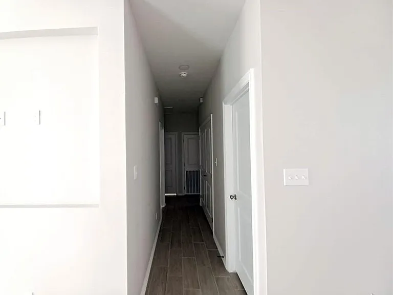 1630 Playa Dr #1 — Photo 6