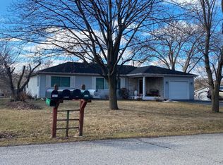 1501 Channel Beach Ave, Johnsburg, IL 60051