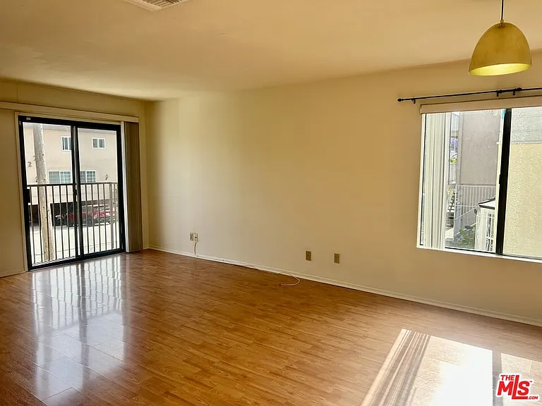 8515 Saturn St #102 — Photo 1