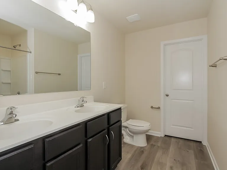 7810 Shadow Lawn Rd — Photo 12