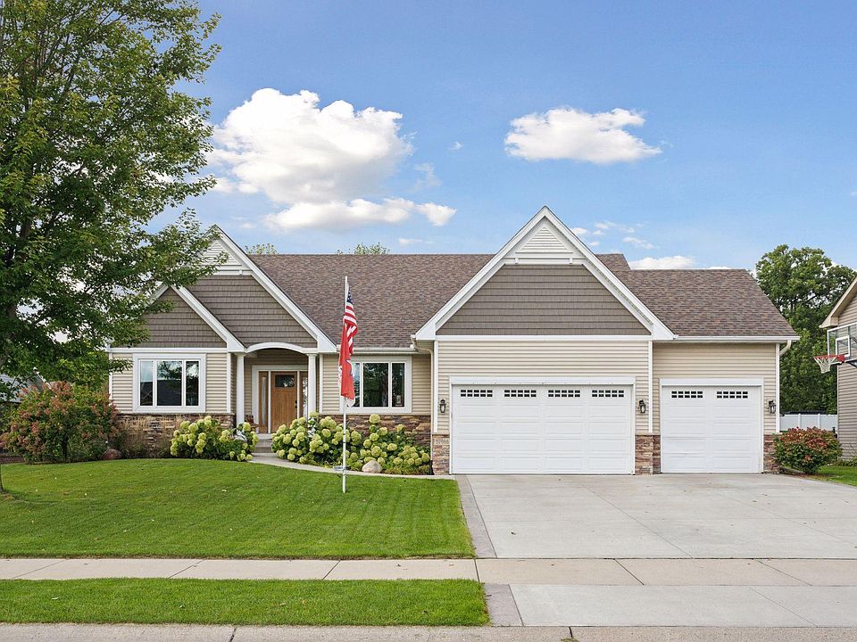 1st image of 17966 Nixon Ct NW