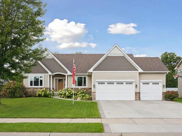 17966 Nixon Ct NW, Elk River, MN 55330