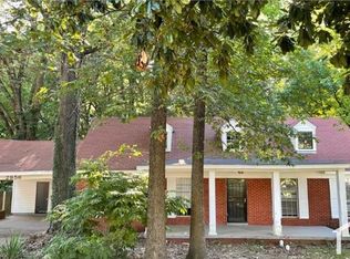 2956 Kenneth St, Memphis, TN 38128