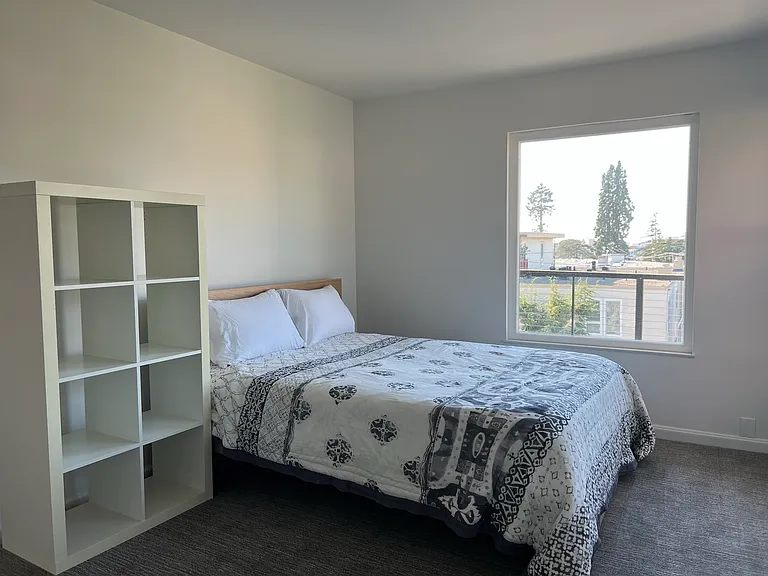 Second bedroom
