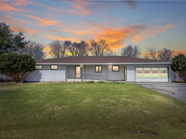 4407 Riviera Dr, Central Square, NY 13036