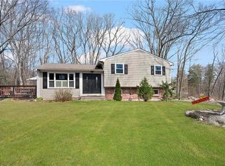 352 Saw Mill Rd, Glocester, RI 02857