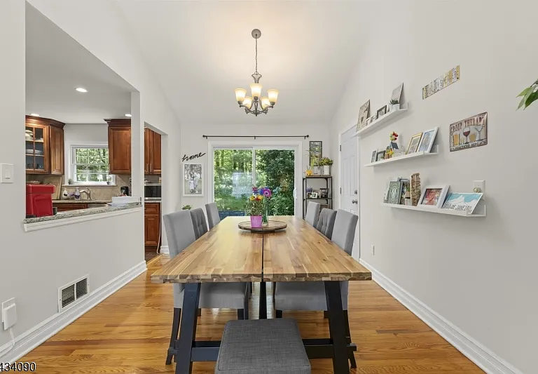 28 Ethan Dr — Photo 12
