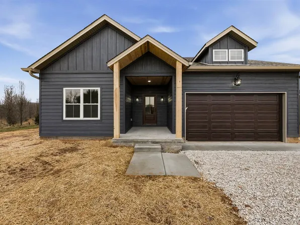 1174 Mount Olivet Rd, Bowling Green, KY 42101