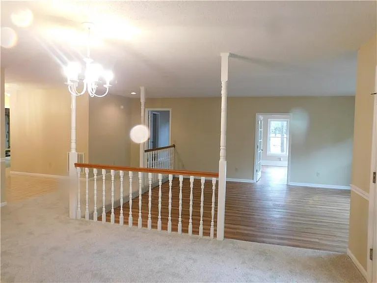 120 Juneberry Ln — Photo 8