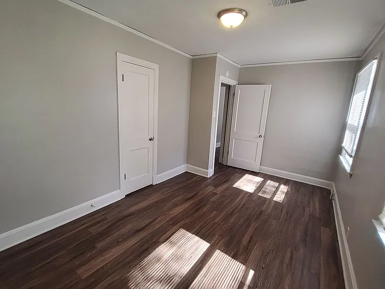 3994 Oak Cliff Rd — Photo 10