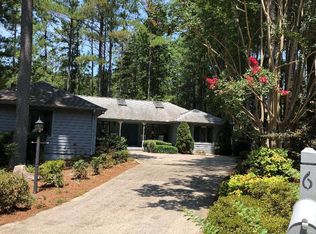 6 Golf Green Ln, Salem, SC 29676