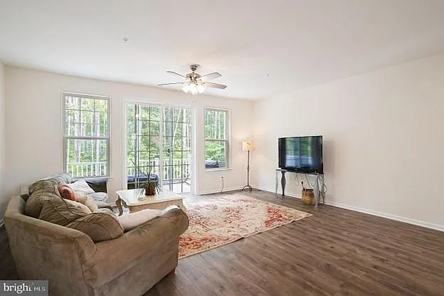 43900 Eucalyptus Way — Photo 9