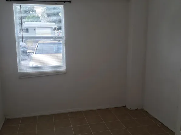2209 Diamond Dr, Orlando, FL 32807