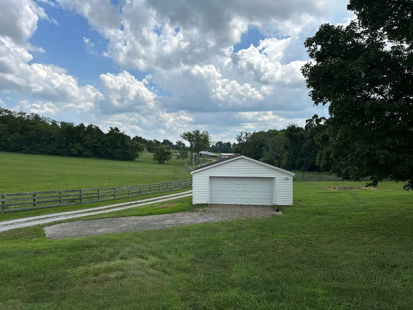 Country living at its finest! — Photo 2