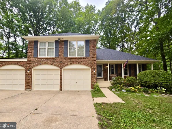 9205 Macswain Pl, Springfield, VA 22153