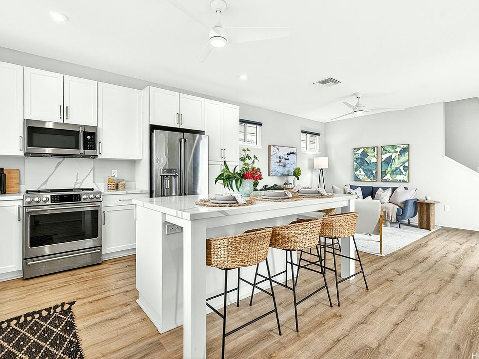 1st image of 91-1101 Franklin D Roosevelt Ave #106