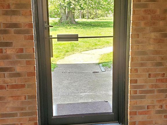 5th image of 6821 Simpson Ave Unit 3