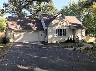 229 Fir St, New Lenox, IL 60451