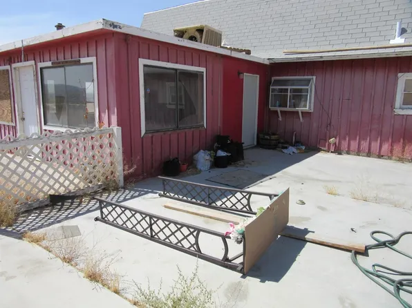 16363 Red Buttes Way, Helendale, CA 92342