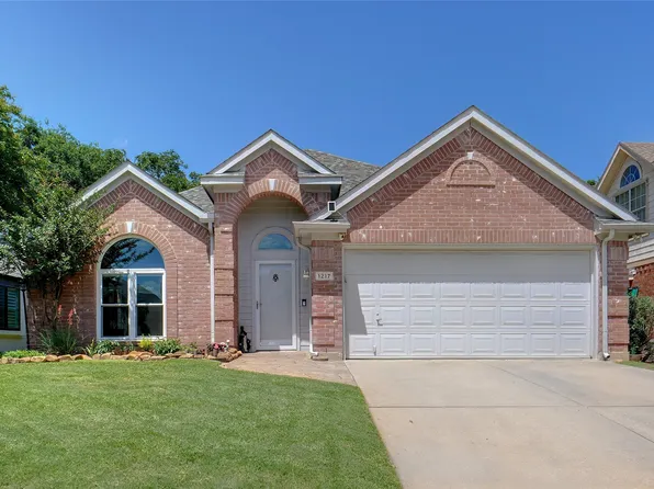 1217 Tanner Dr, Lewisville, TX 75077