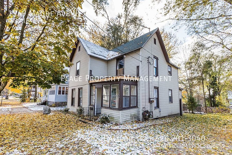 1st image of 1349 Maude Ave NE #1