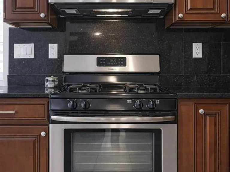 302 Terrace Ave #7 — Photo 9