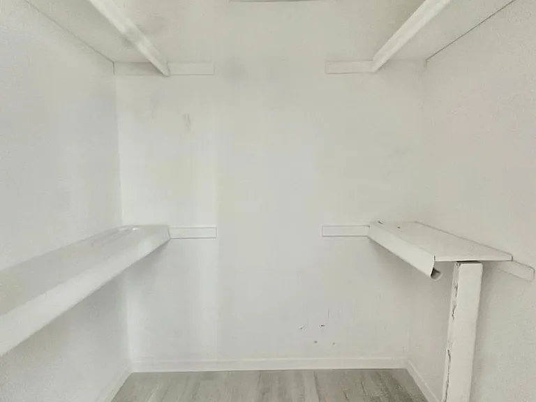 6935 Harvard Ln — Photo 16