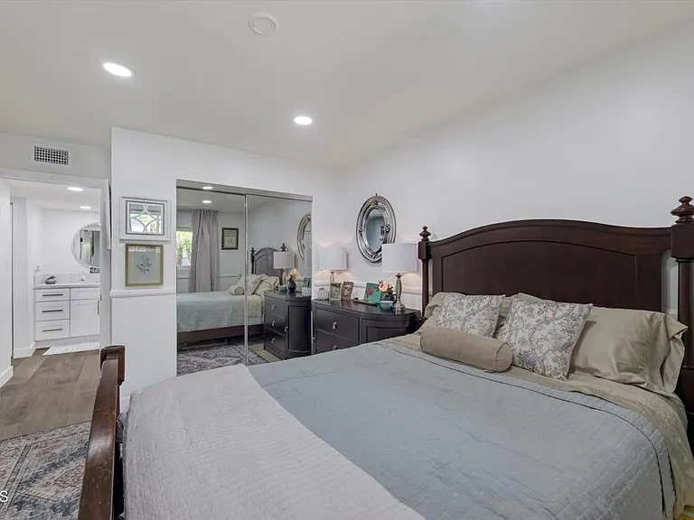 660 Sunfish Way — Photo 36
