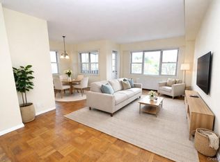 240 Garth Rd APT 7J2, Scarsdale, NY 10583