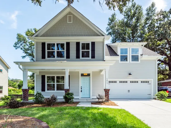 1413 Iroquois St, North Charleston, SC 29405