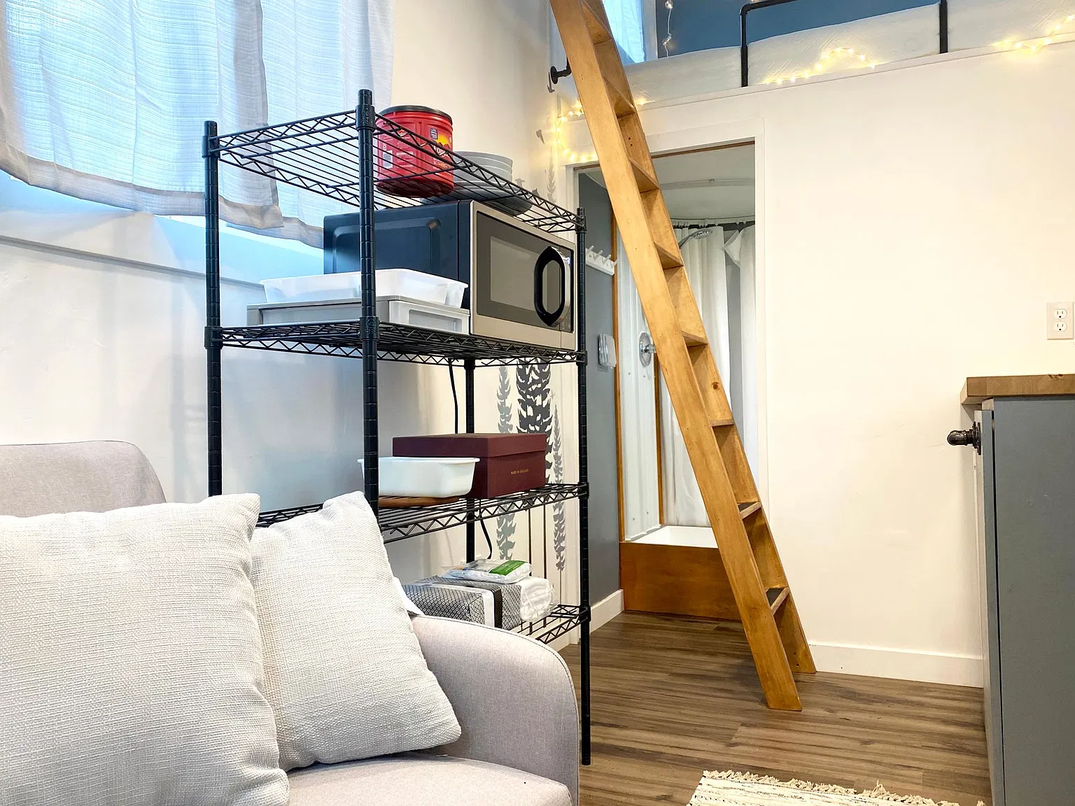 Studio, 200 sqft, $1,000 — Photo 4
