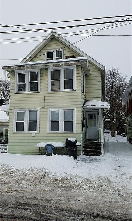 1st image of 126 Kenmore Ave #28