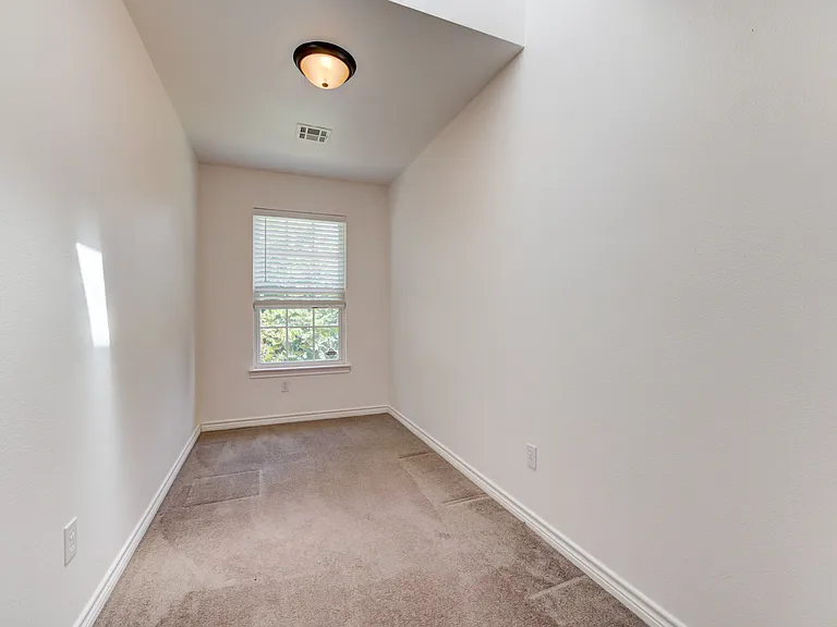 3727 Cedar Ridge Dr — Photo 21