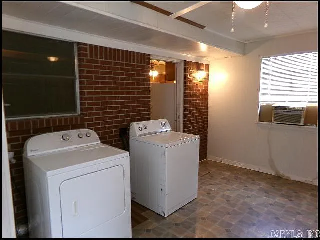 5116 Lynch Dr — Photo 21