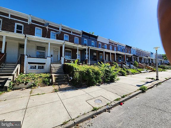 2nd image of 1902 E 28th St