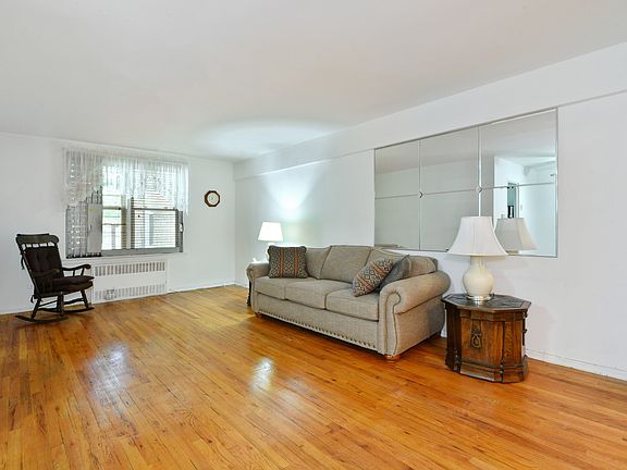 5th image of 201 E 238th St #5I