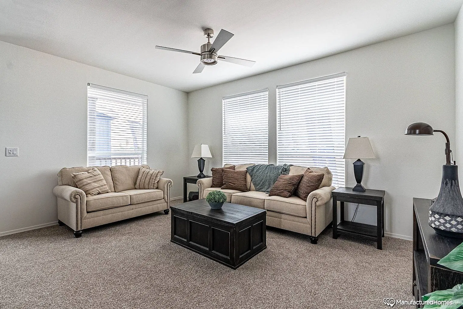 3 bed, 1230 sqft, $1,700 — Photo 4