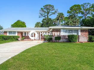 40 Fairway Cir, New Smyrna Beach, FL 32168