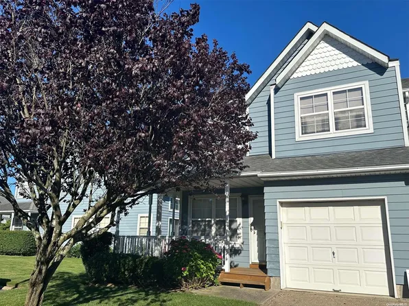 94 Sprucewood Boulevard #-, Central Islip, NY 11722