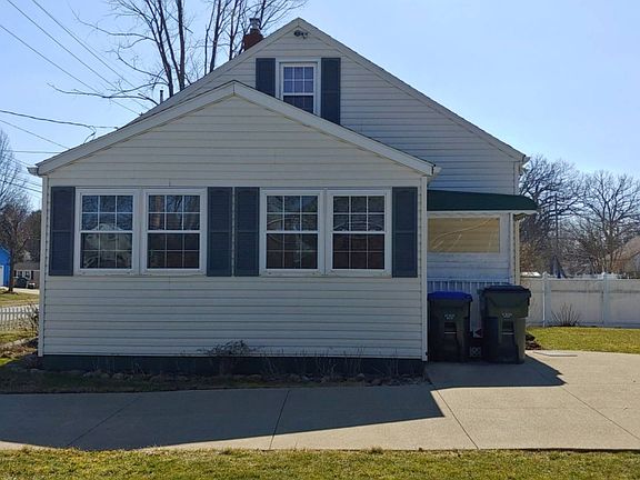 5th image of 2332 12th St