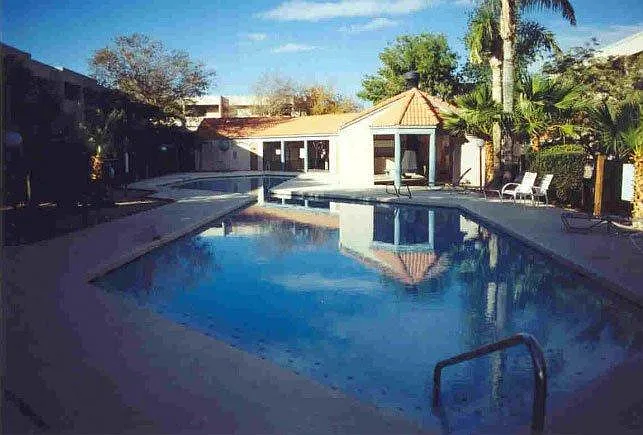 1645 W Baseline Rd — Photo 2