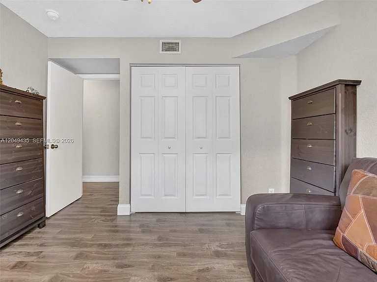 2475 W Cordoba Bnd — Photo 30