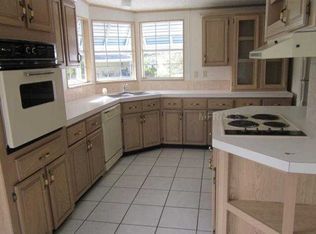 8423 Castle Garden Rd, Palmetto, FL 34221