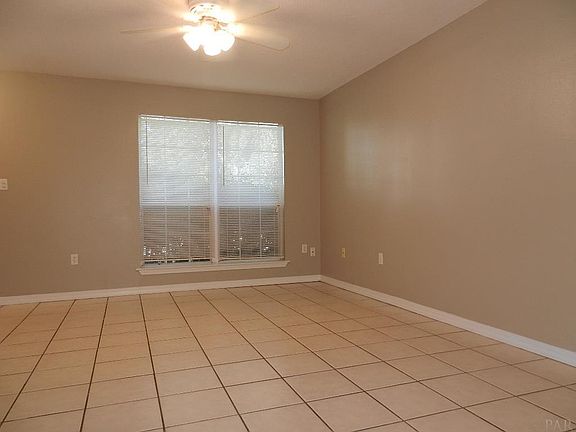 4th image of 5715 Cacica St
