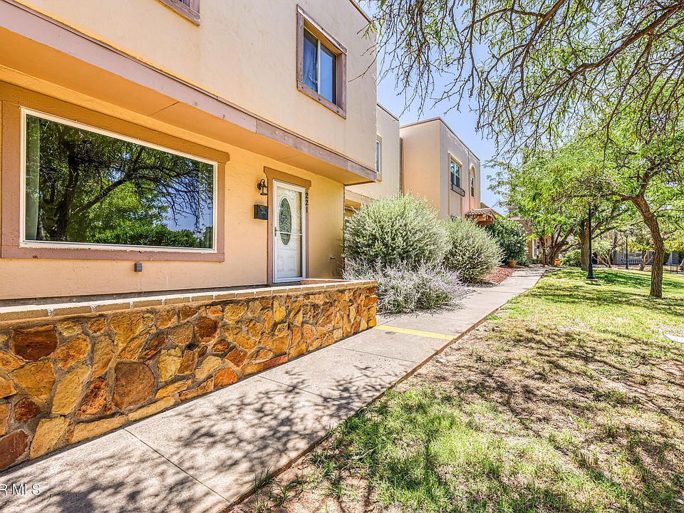 1st image of 221 Montebello Dr