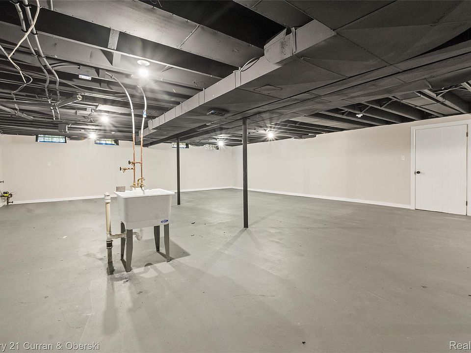 20100 Cushing St, photo 29